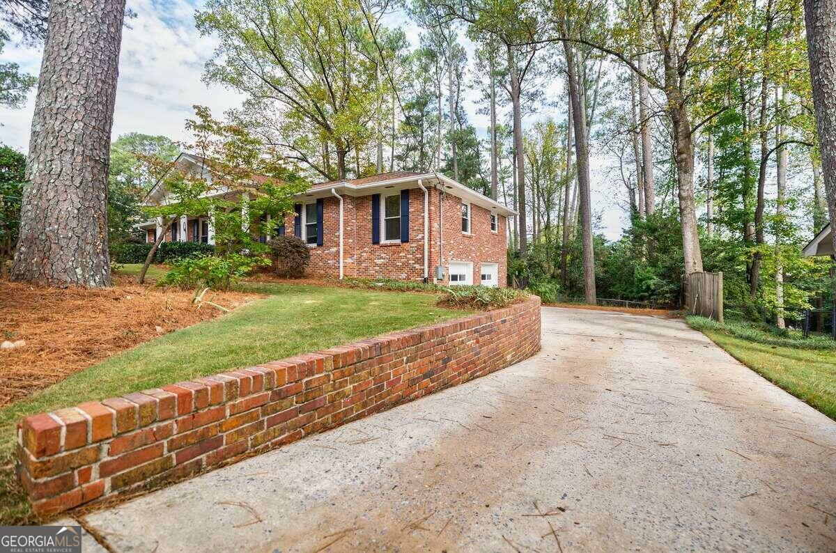 Property Photo:  2216 Street Deville NE  GA 30345 