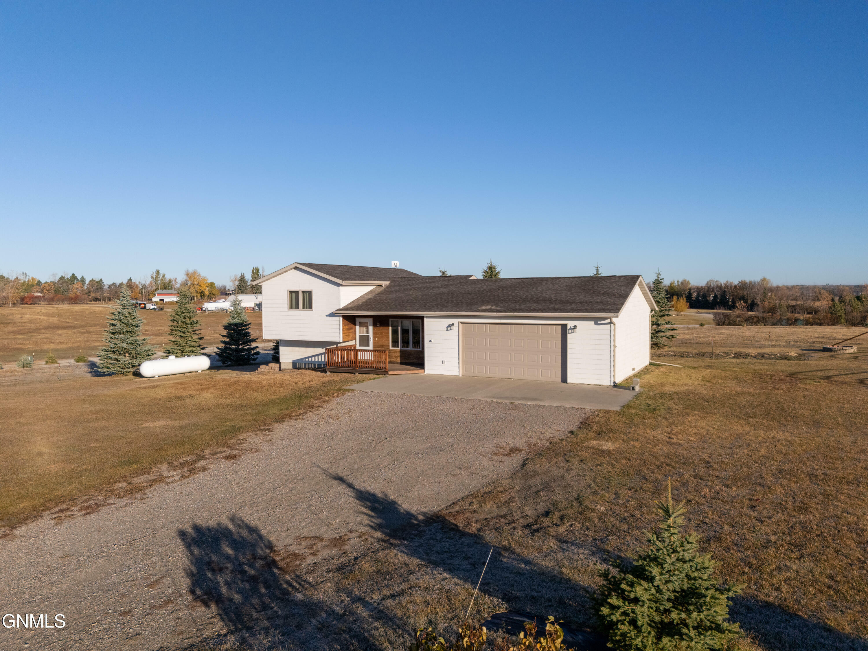 Property Photo:  7700 22nd Avenue SE  ND 58504 