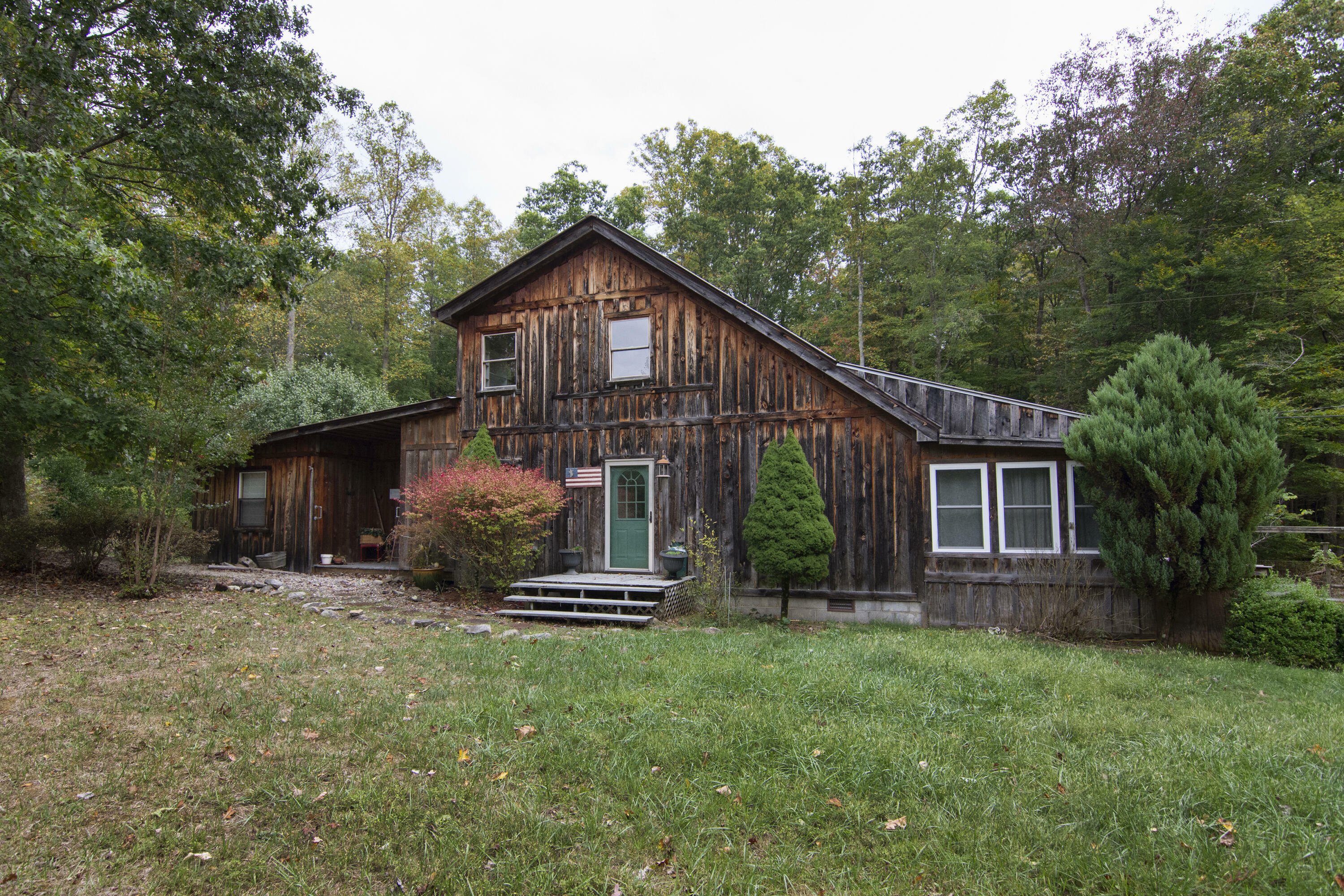 Property Photo:  2110 Hump Mountain Rd  WV 25976 