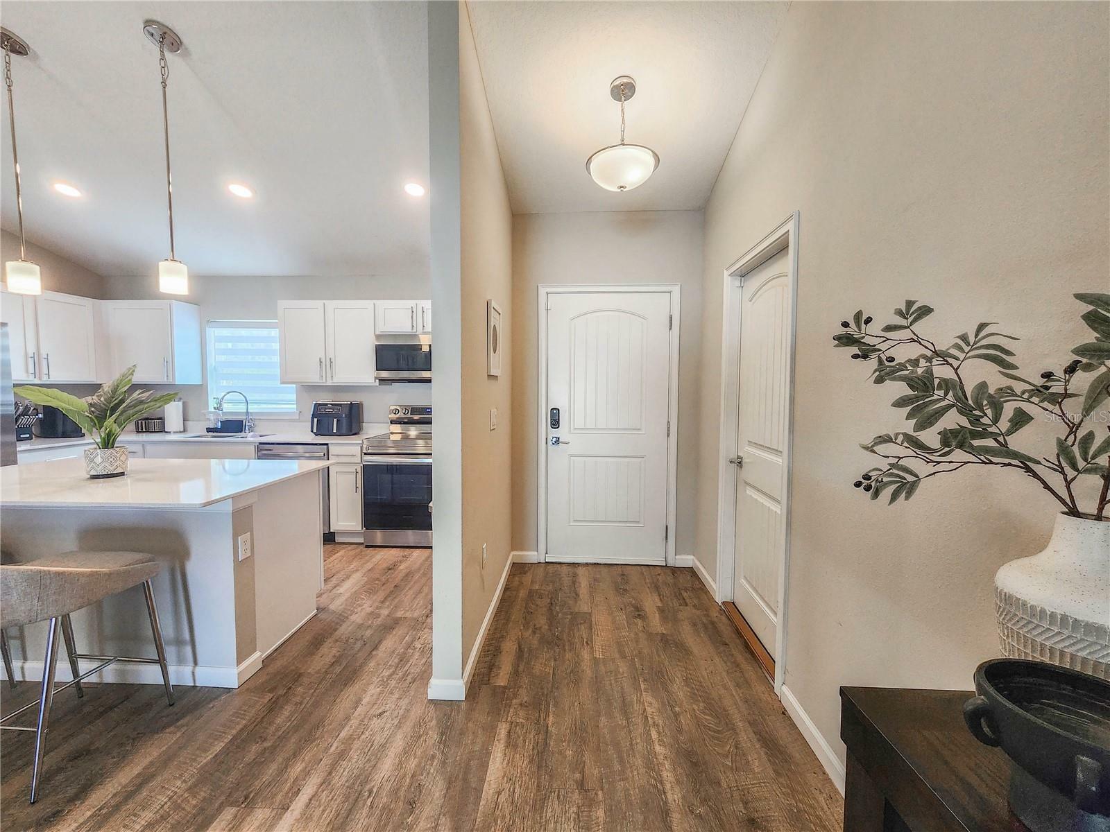 Property Photo: 72 Felwood Lane FL 32137