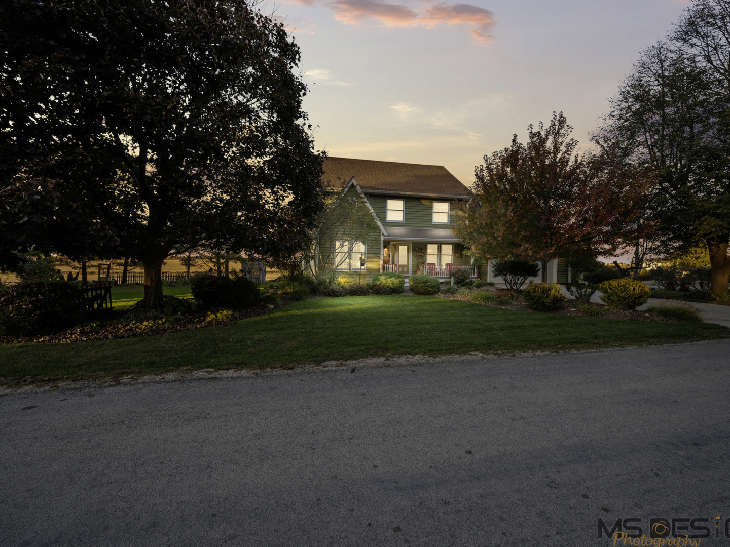 Property Photo:  5995 W Clare Road  IL 60111 