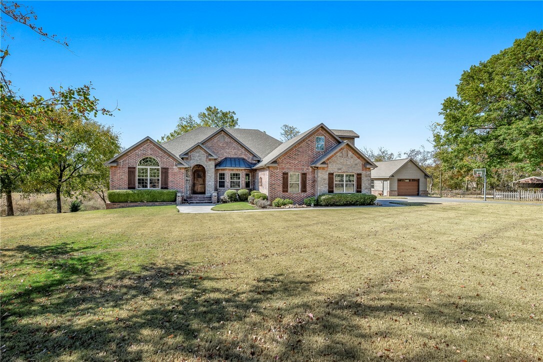 305 Peach Orchard Road  Bentonville AR 72712 photo