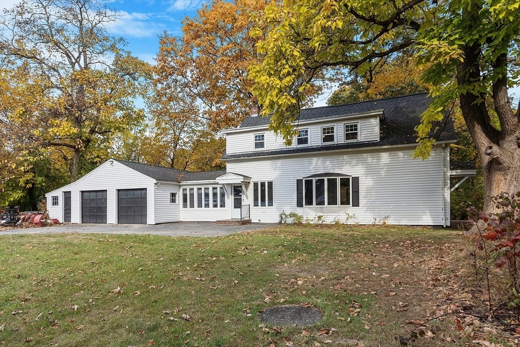 Property Photo:  18 Middlesex Rd  MA 01879 