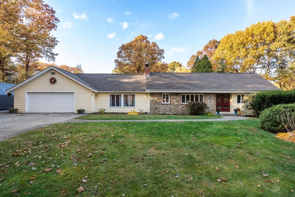 Property Photo: 21 Acorn Dr MA 01569