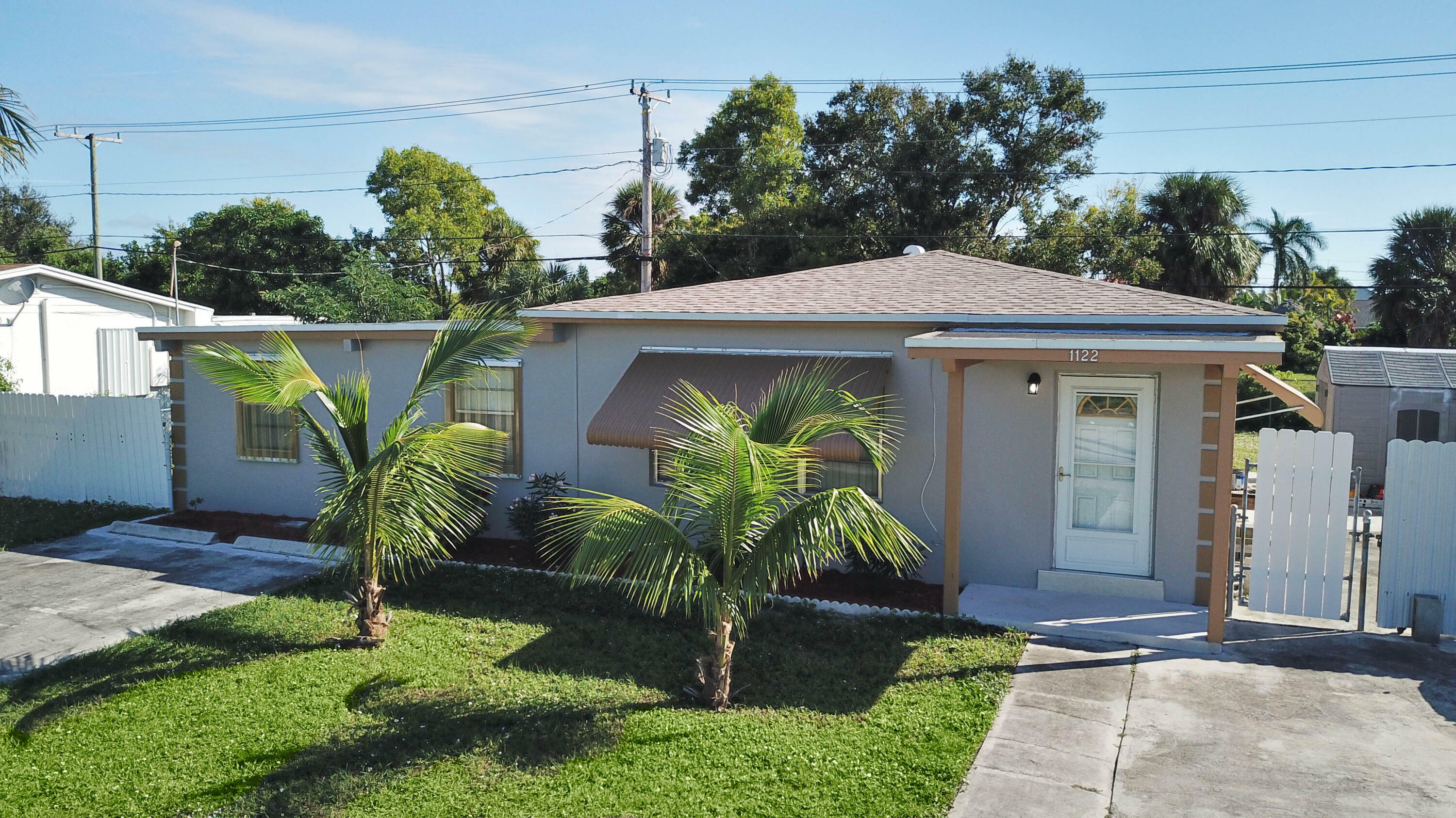 1122 S 14th Street  Lantana FL 33462 photo