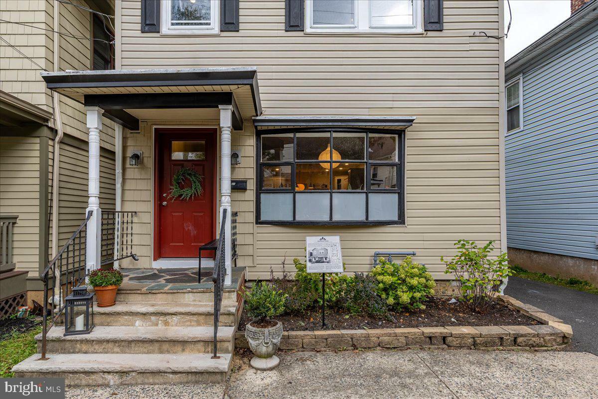 Property Photo:  21 Leigh Avenue  NJ 08542 