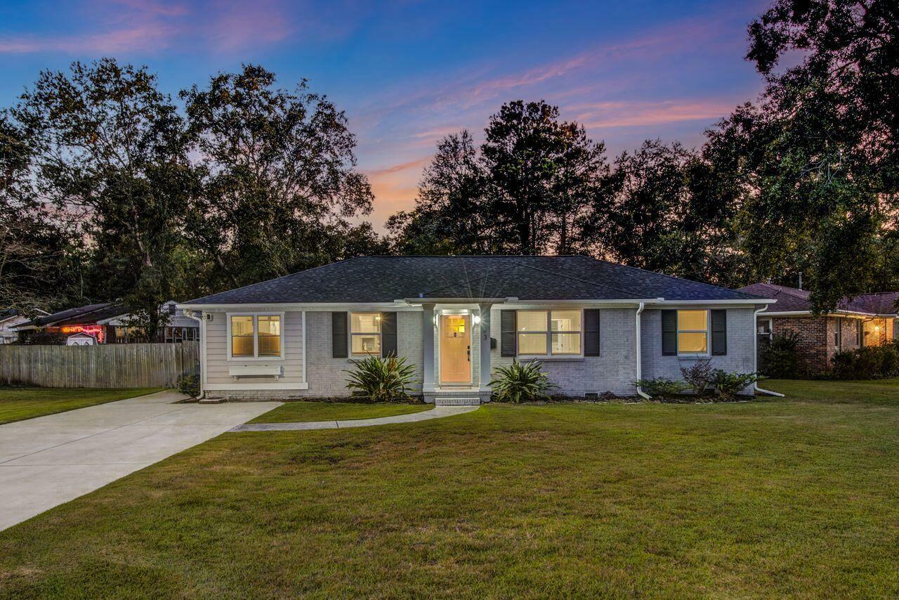 Property Photo:  733 Longfellow Road  SC 29407 