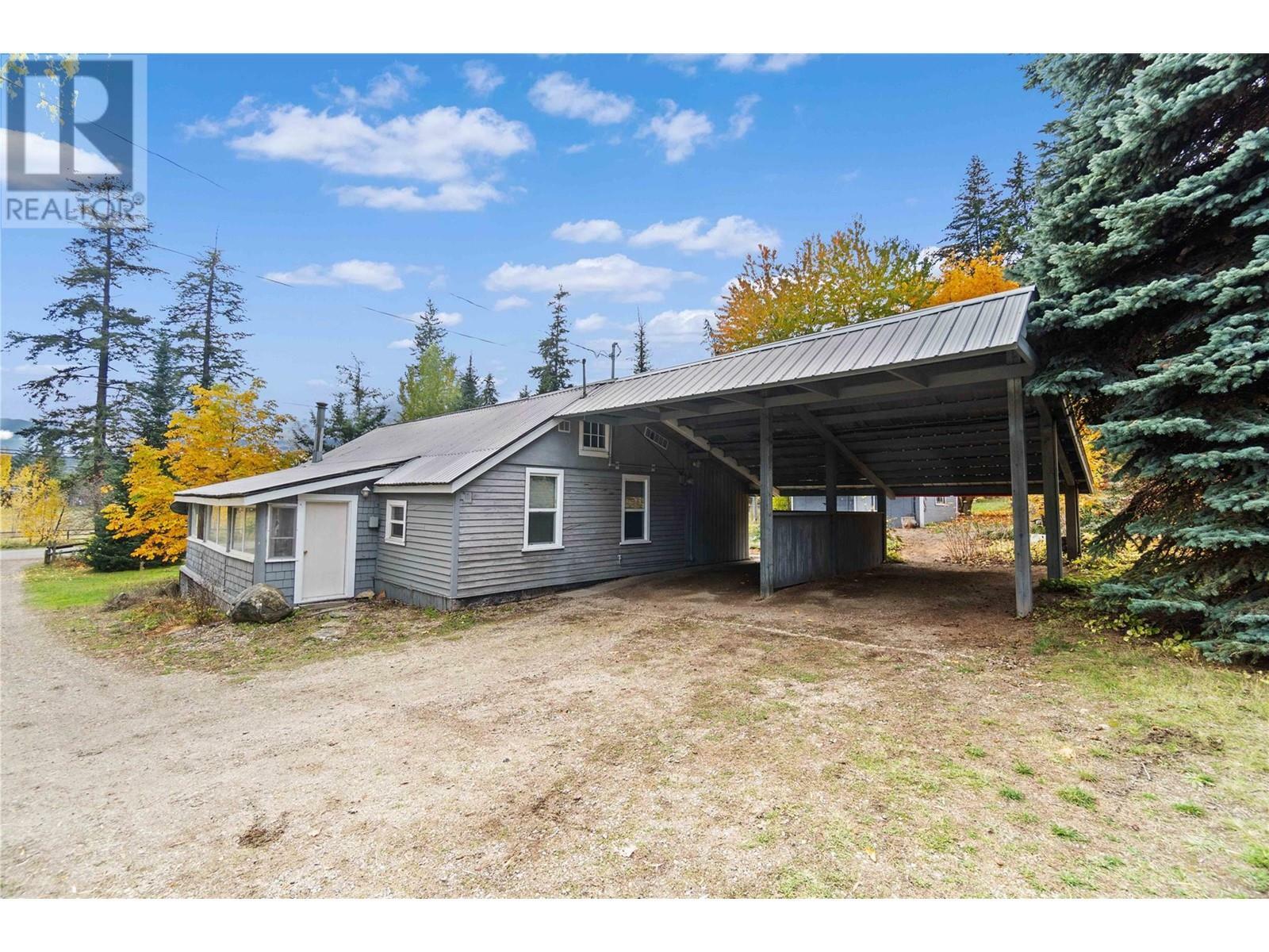 Property Photo:  3901 65 Avenue Northwest  BC V1E 3A5 