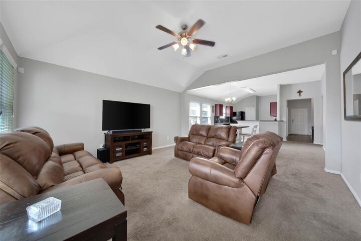 Property Photo:  9924 Lace Flower Way  TX 77385 