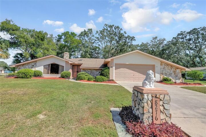 Property Photo:  8276 Tranquil Drive  FL 34606 