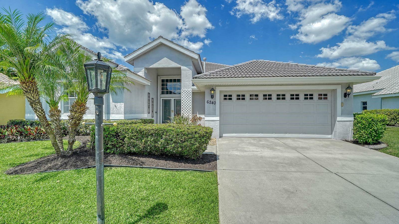 6240 Donnington Court  Sarasota FL 34238 photo