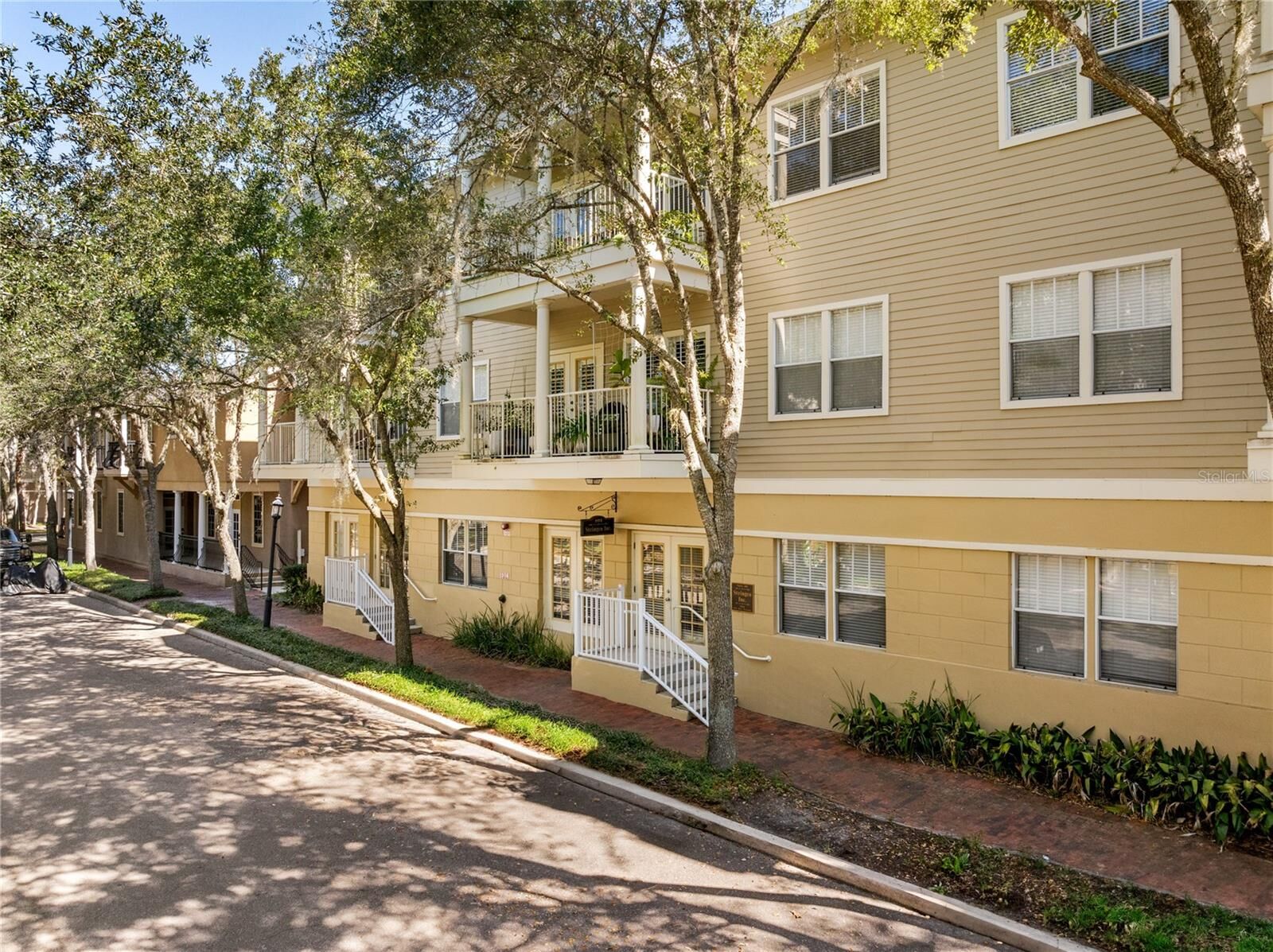 Property Photo: 4941 SW 91st Terrace N302 FL 32608