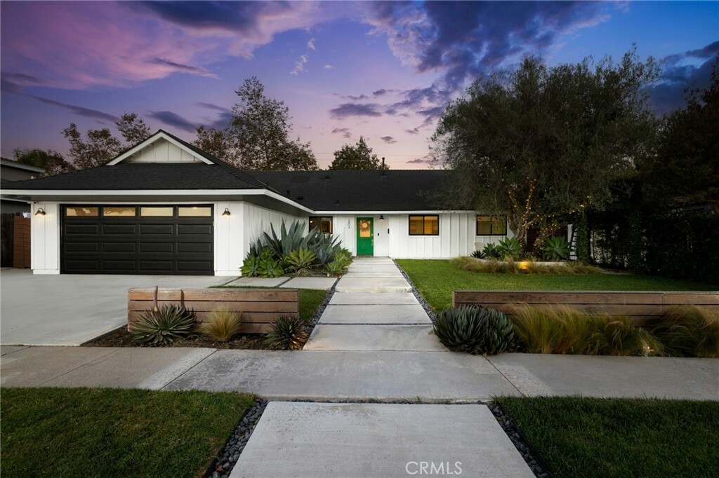 Property Photo:  2806 Shantar Drive  CA 92626 