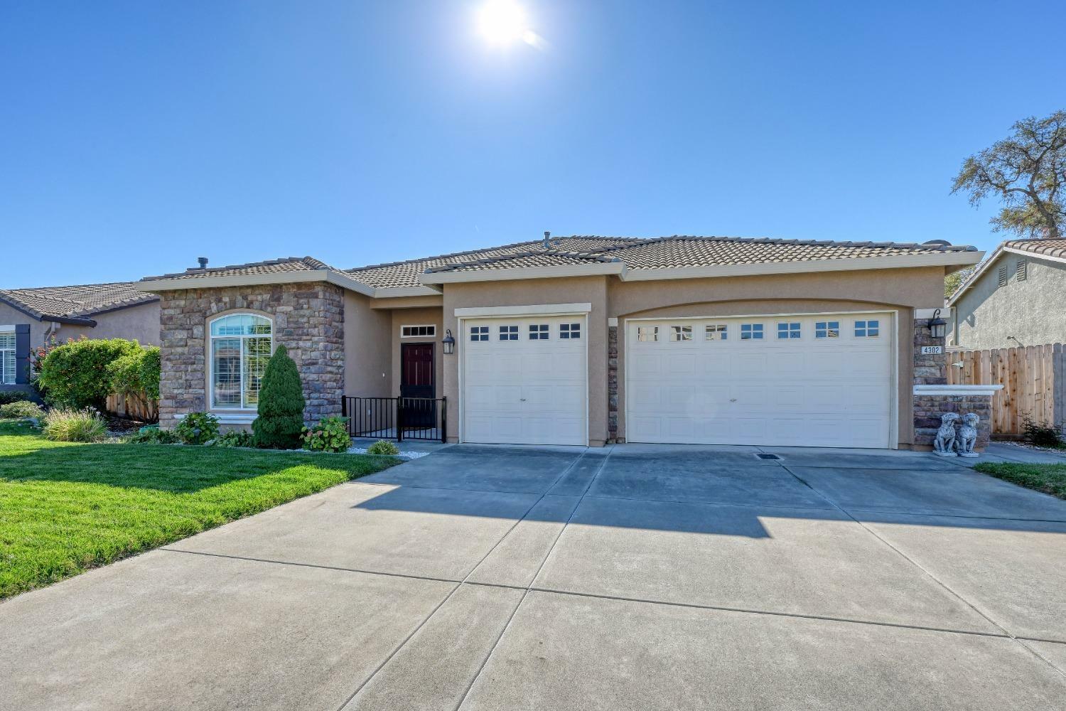 Property Photo:  4302 Lakebreeze Drive  CA 95677 