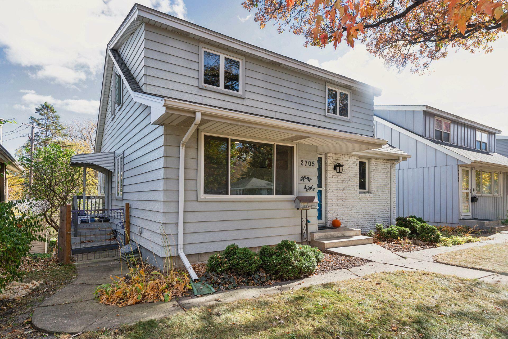 Property Photo:  2705 Alabama Avenue S  MN 55416 