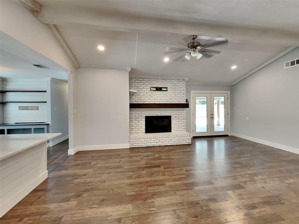 Property Photo:  3704 Astoria Drive  TX 76013 