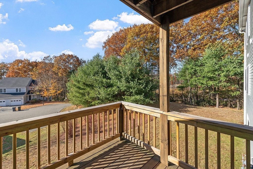 Property Photo:  40 Mountain Laurel Lane 31  MA 01420 