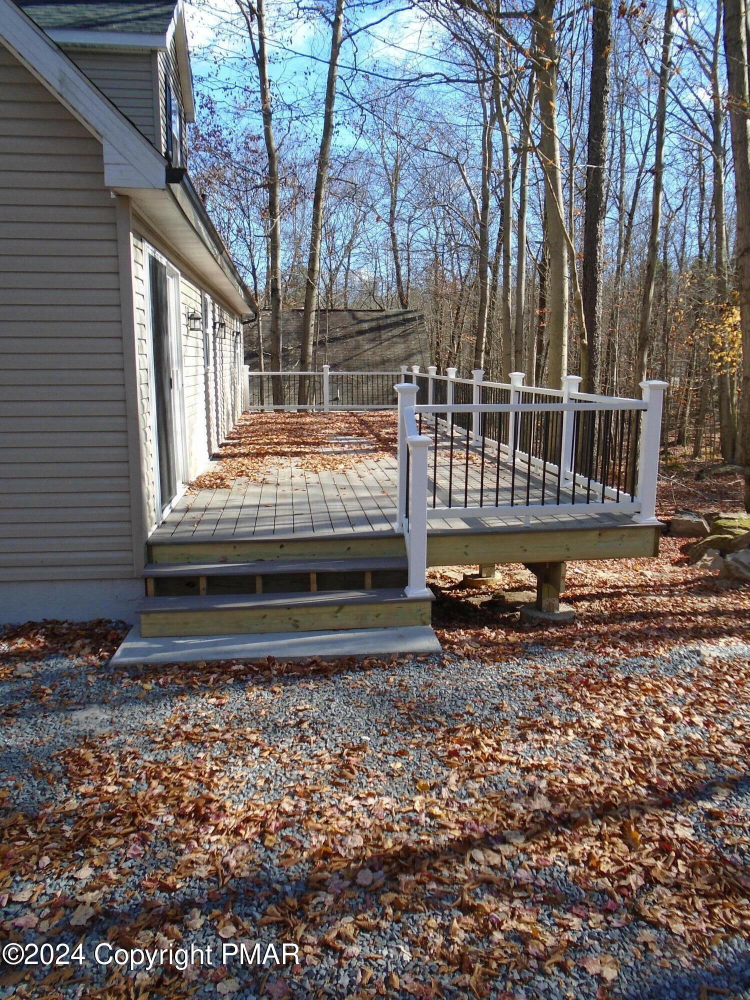 Property Photo:  350 Maxatawny Drive  PA 18347 