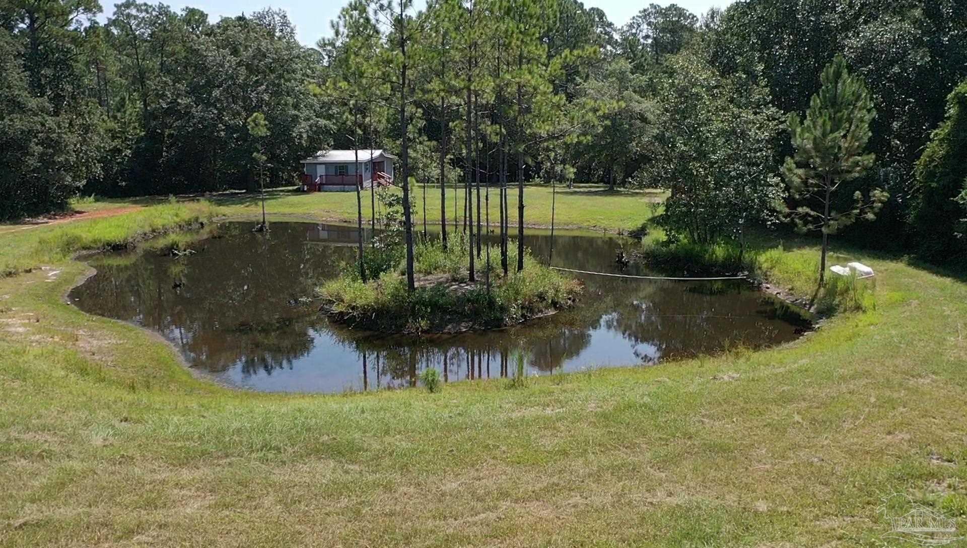 Property Photo: 2108 Pleasant Grove Rd FL 32570