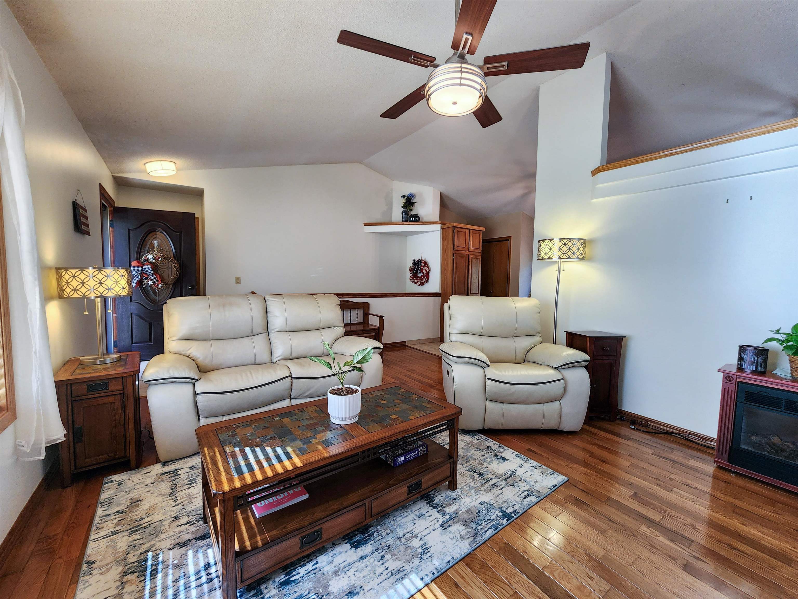 Property Photo:  1641 S Red Oaks St  KS 67207 