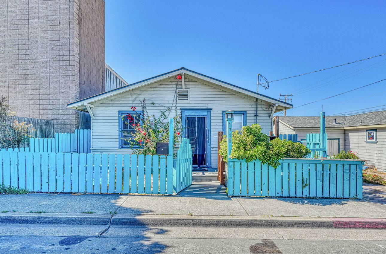 Property Photo:  1715 Contra Costa Street  CA 93955 