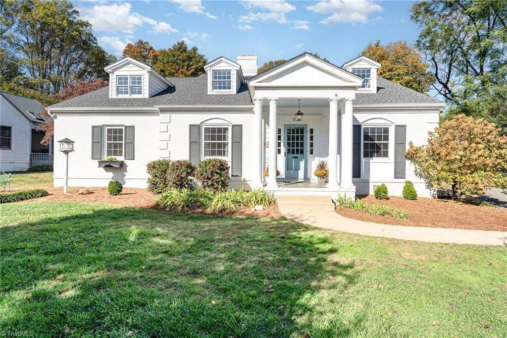 Property Photo:  117 E Avondale Drive  NC 27403 