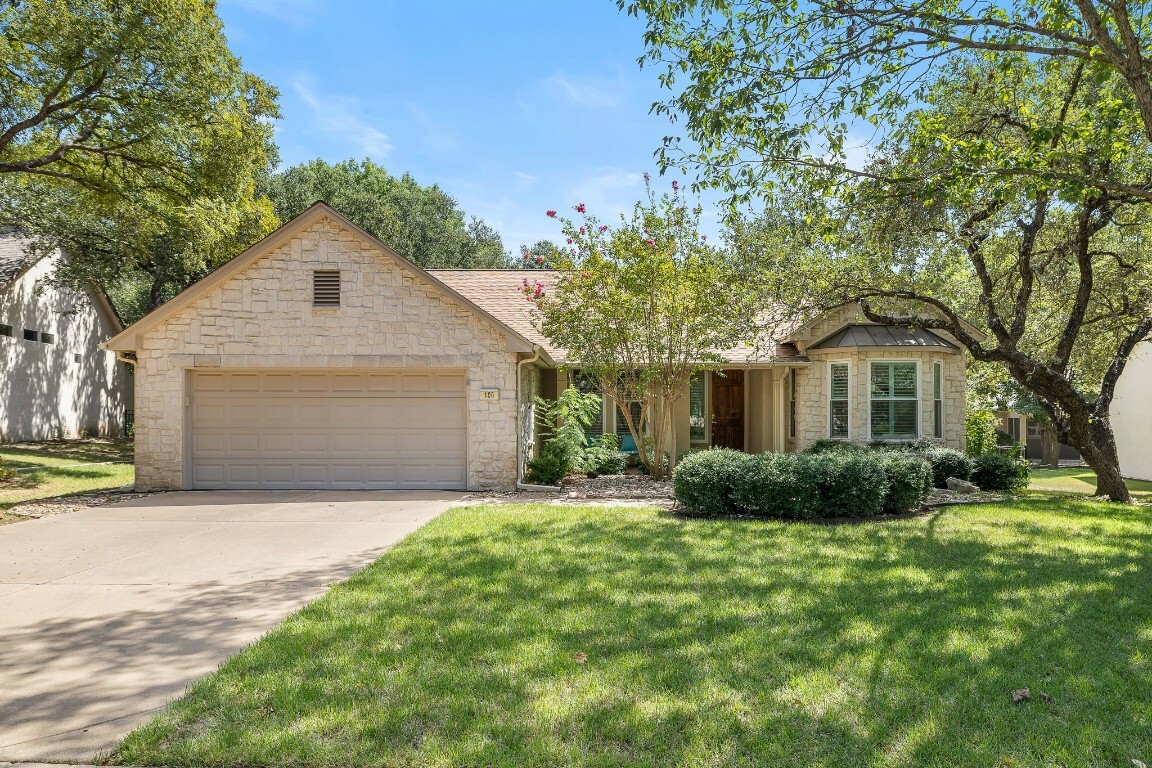 Property Photo:  106 Six Flags Drive  TX 78633 