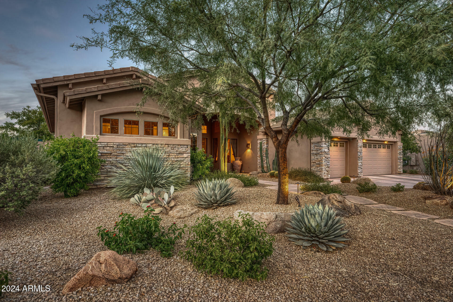 Property Photo:  5907 E Night Glow Circle  AZ 85266 