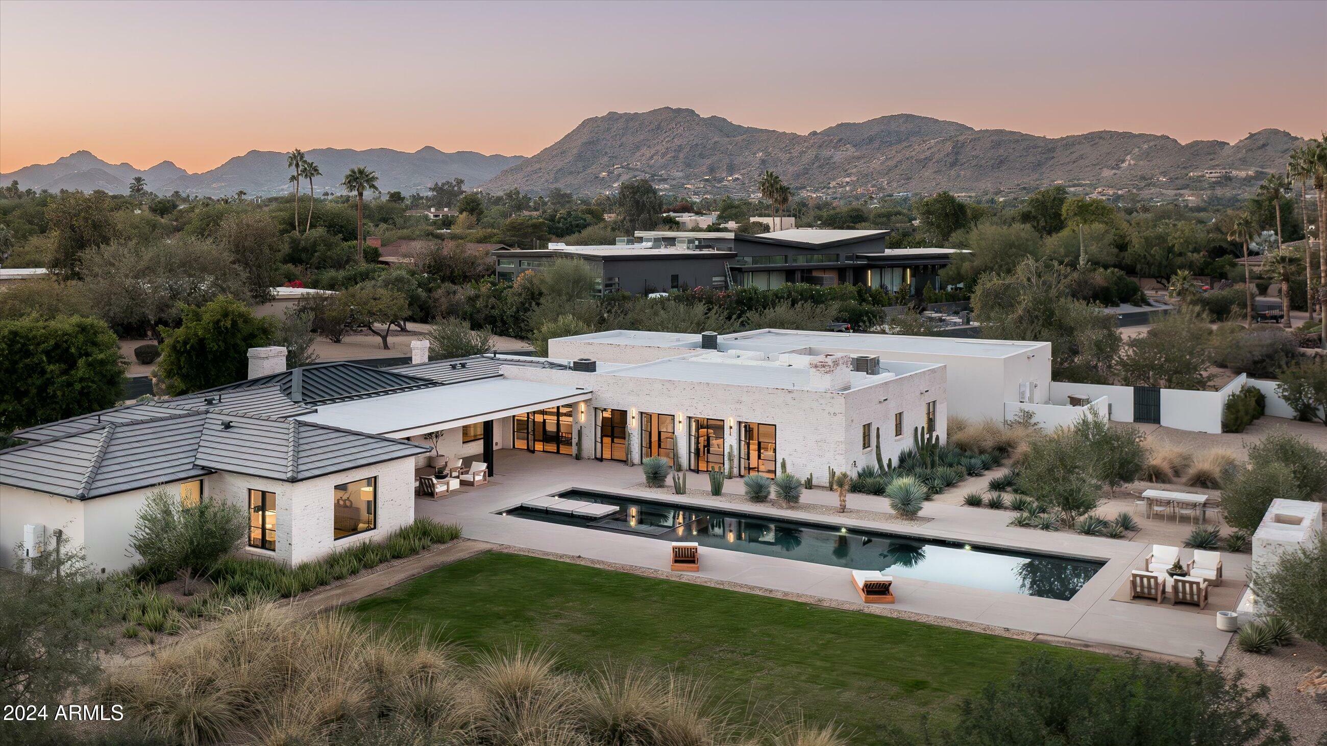 Property Photo: 5815 N Kiva Lane AZ 85253