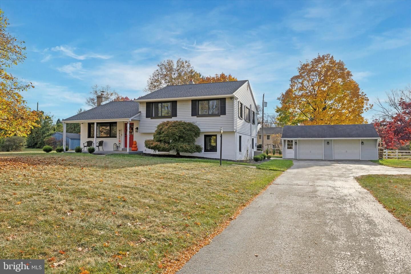 Property Photo:  950 Netherwood Drive  PA 19422 