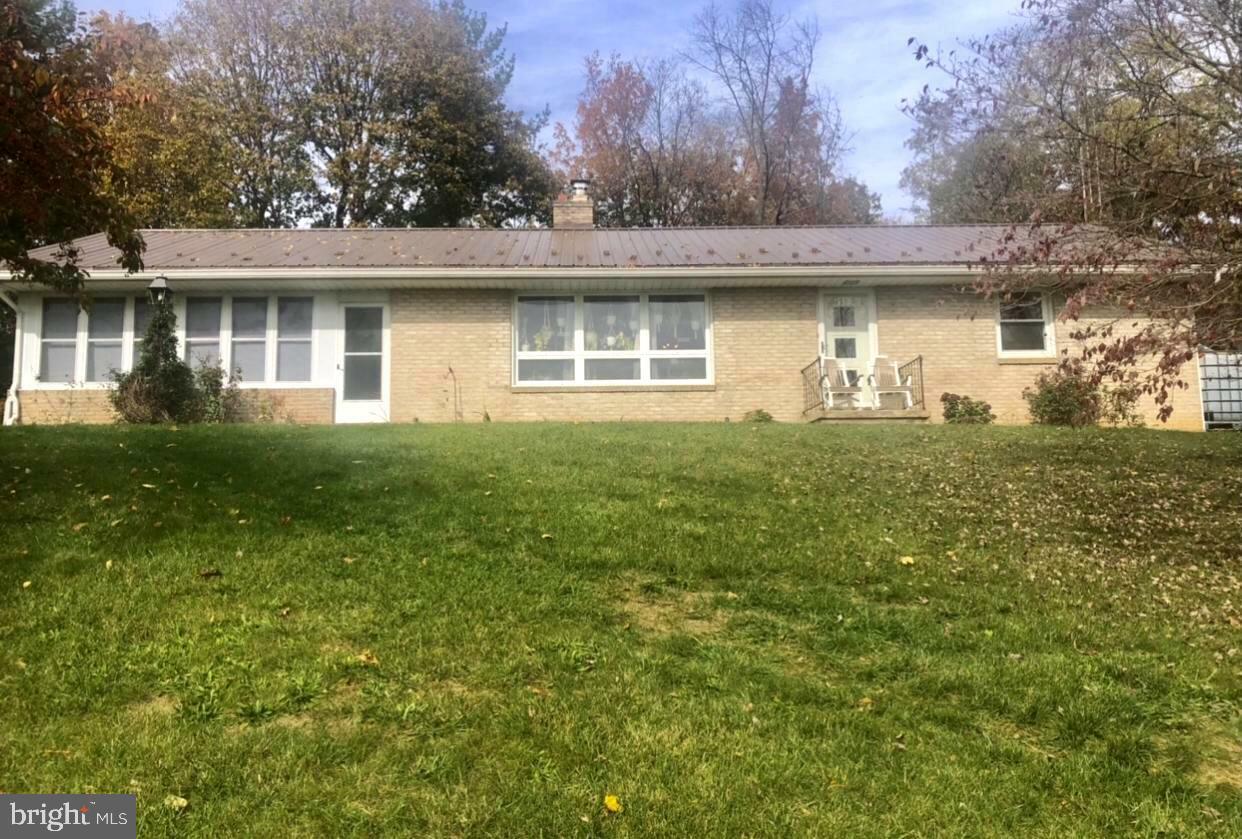 Property Photo:  5272 Wayne Road  PA 17201 