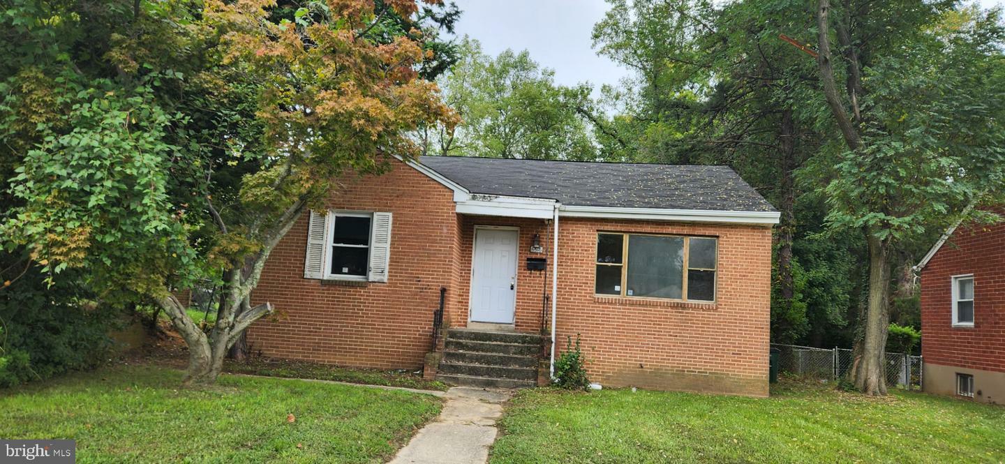 Property Photo:  6516 Adak Street  MD 20743 