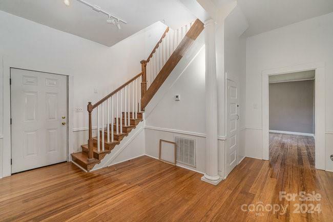 Property Photo: 127 E Branch Avenue NC 28152