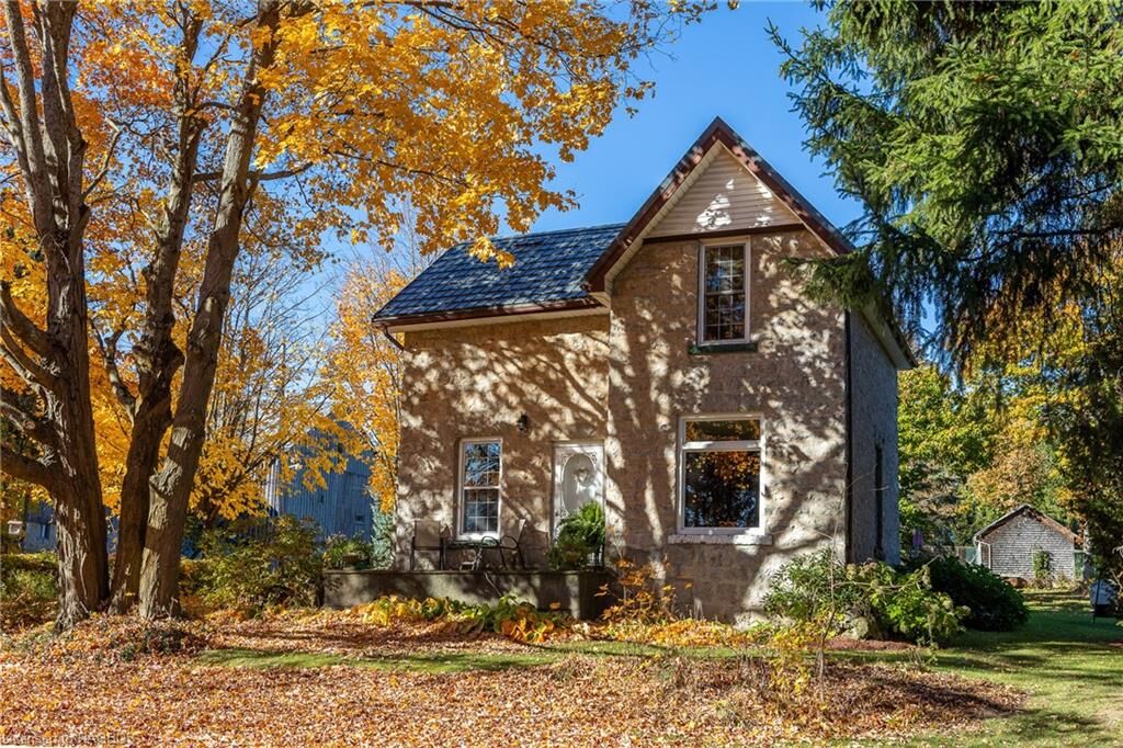 Property Photo: 322 West Street ON N4K 5N7