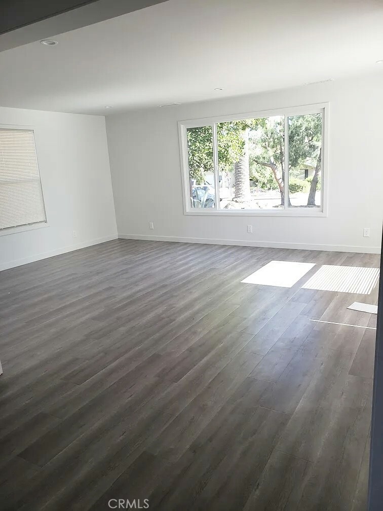 Property Photo:  3945 Mountain View Avenue  CA 91107 