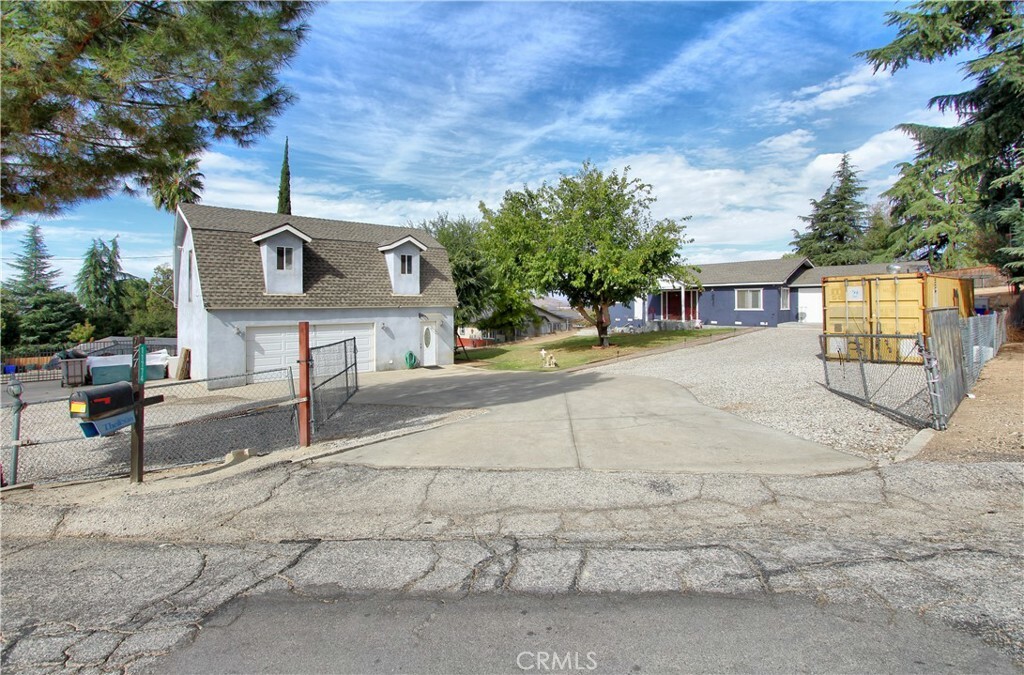 Property Photo:  11774 Pendleton Road  CA 92399 