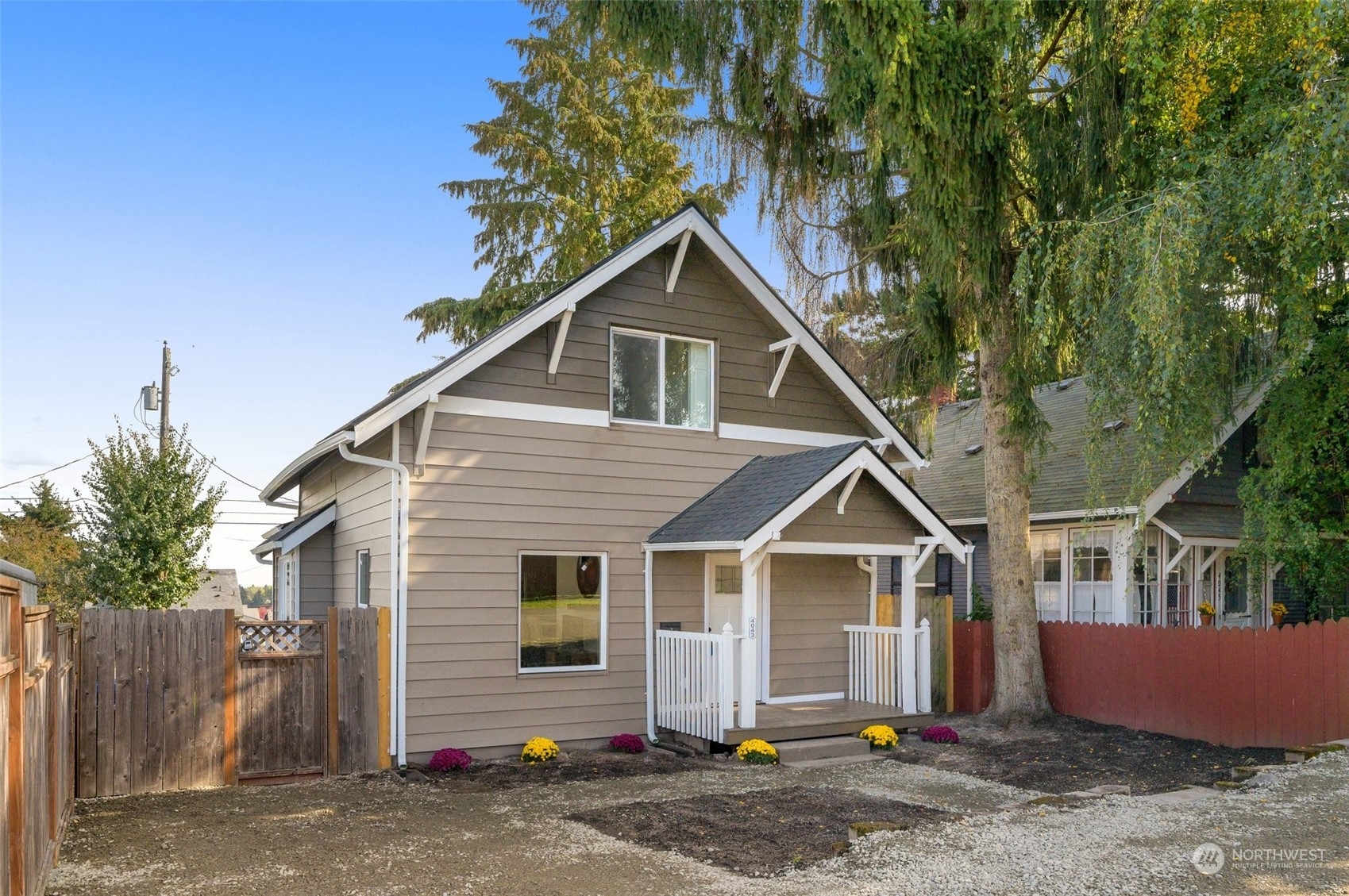 Property Photo:  4043 E J St  WA 98404 