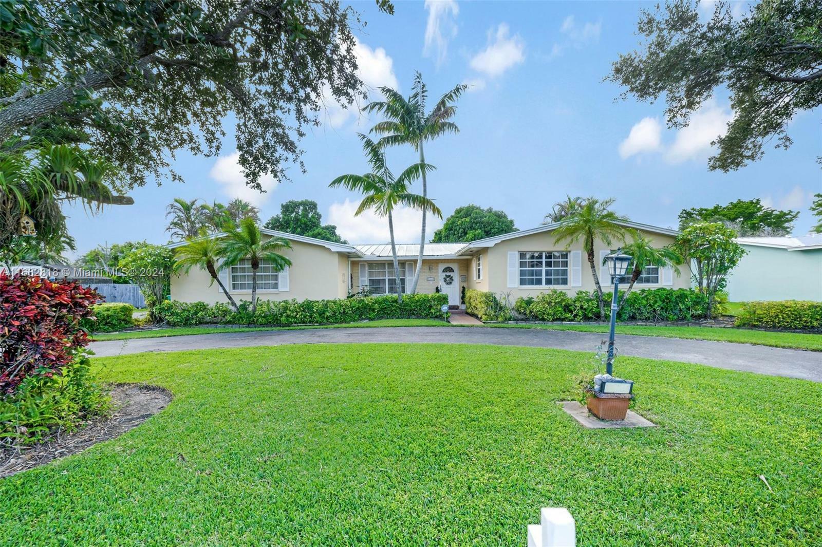 Property Photo:  17640 SW 84th Ct  FL 33157 