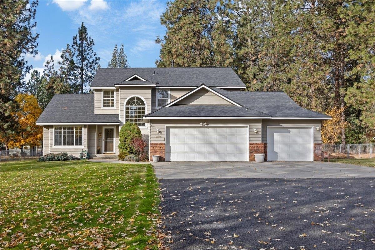 Property Photo:  16898 N Hummingbird Ln  WA 99026 