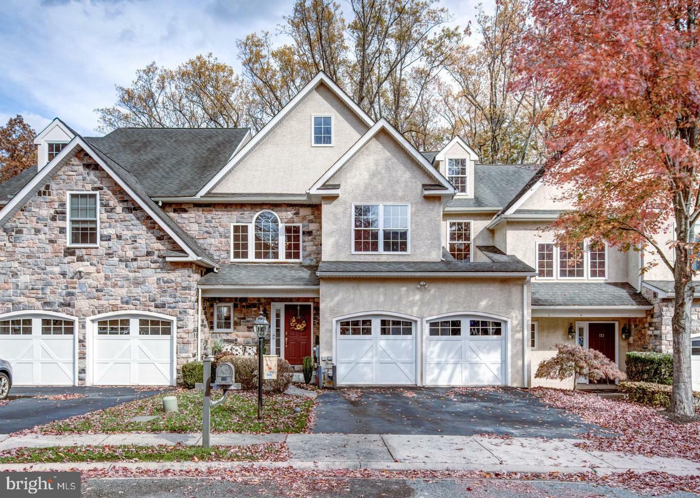 Property Photo:  135 Overlook Drive  PA 19063 