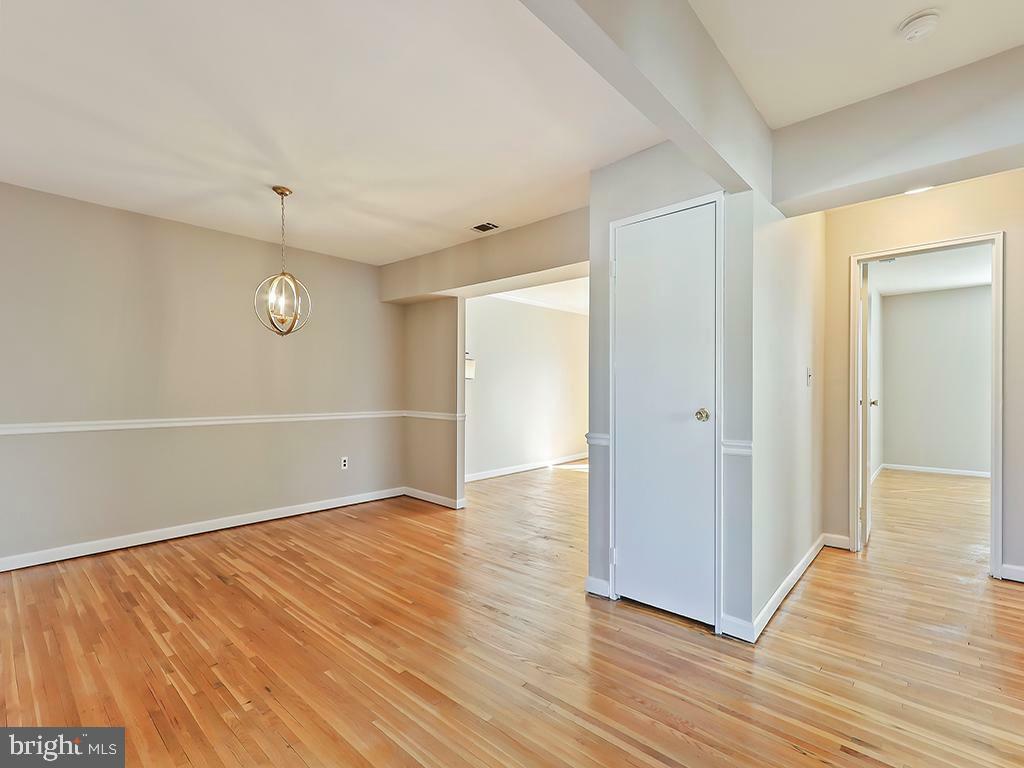 Property Photo:  2101 Silver Court  NJ 08690 