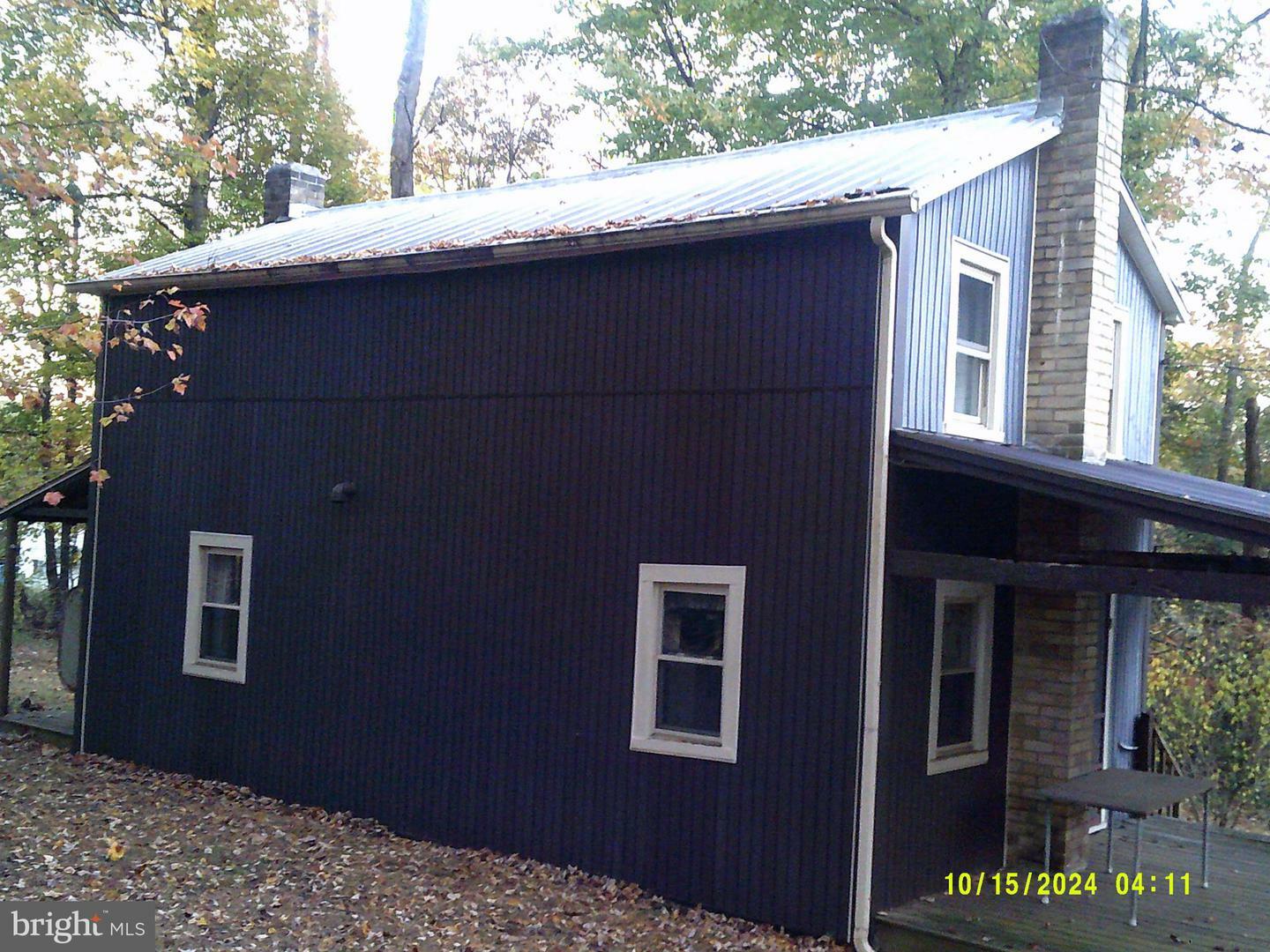 Property Photo:  53 Log House Lane  PA 17037 