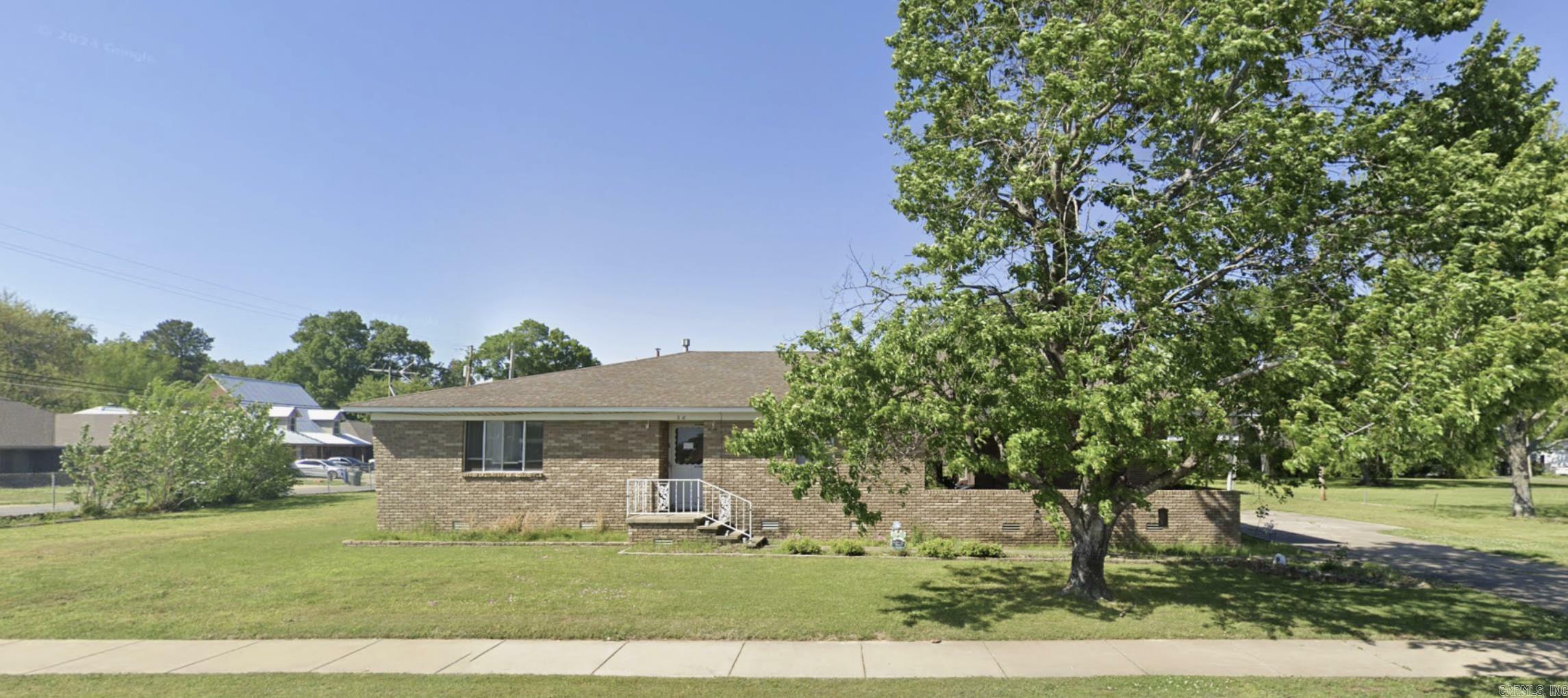 Property Photo:  210 E 6th Street  AR 72032 