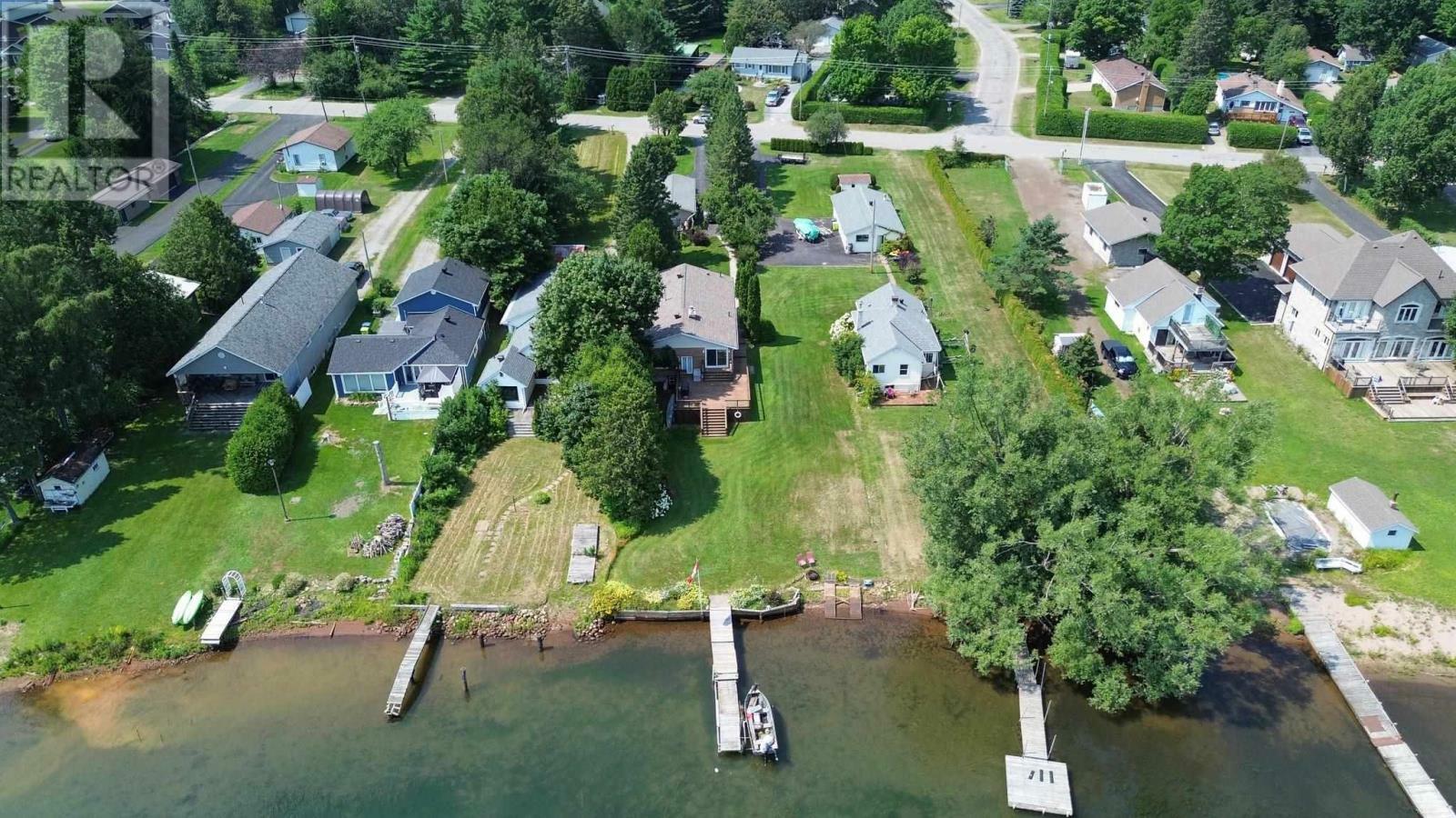 Property Photo:  331 River Rd  ON P6A 5K9 