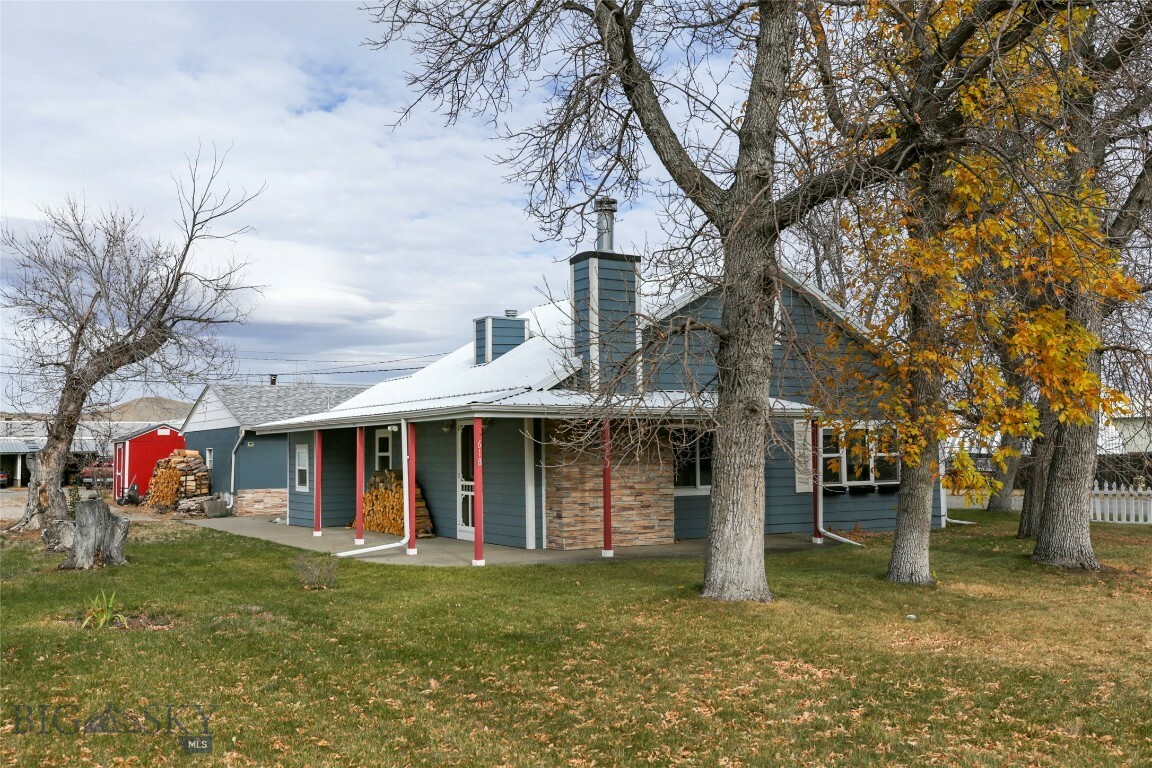 Property Photo:  618 E 2nd Avenue  MT 59011 