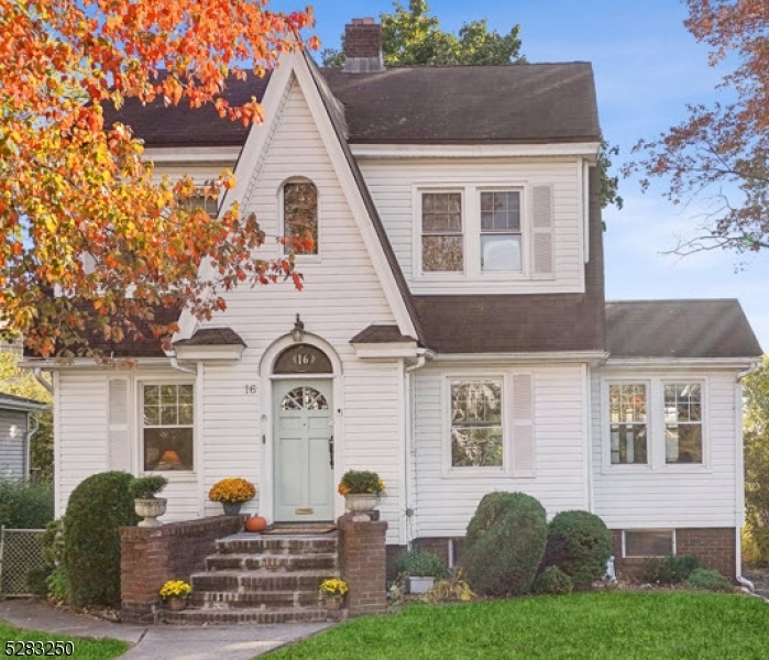 Property Photo: 16 Amherst Ct NJ 07040