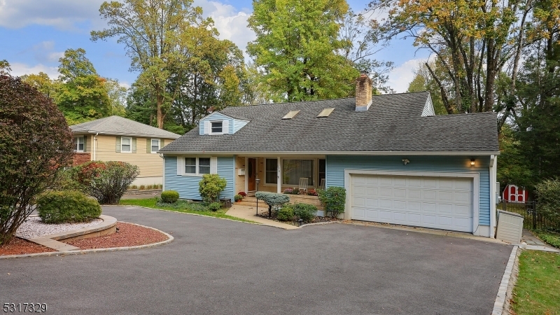 Property Photo:  274 Mountain Aveune  NJ 07922 