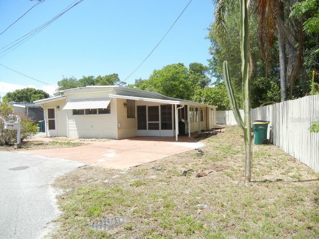 Property Photo:  1010 Oakland Circle  FL 32778 