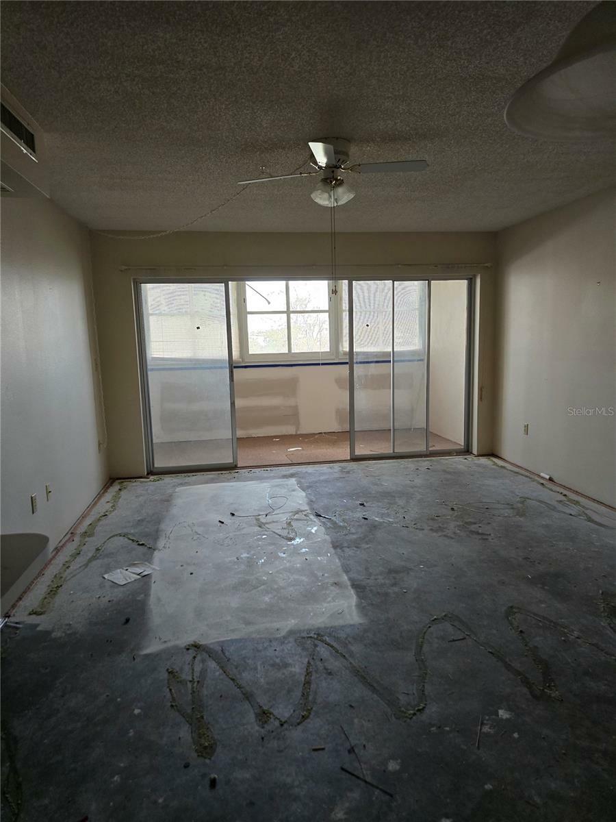 Property Photo:  2300 Aaron Street 315  FL 33952 