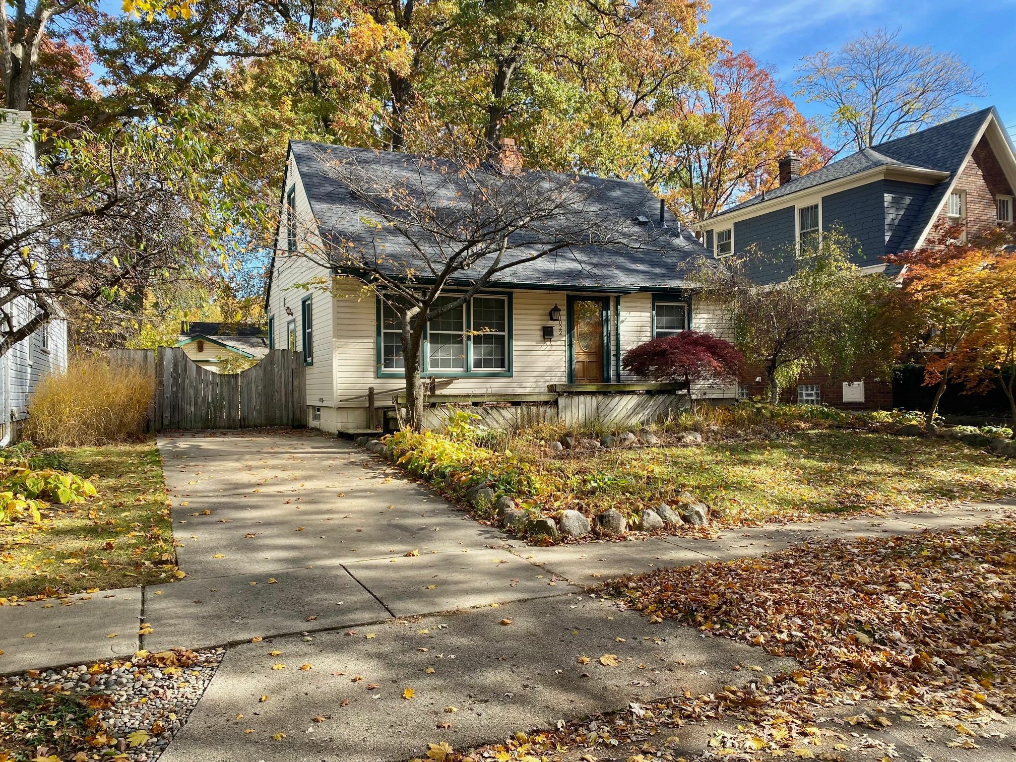 1022 N Maple Avenue  Royal Oak MI 48067 1220 photo